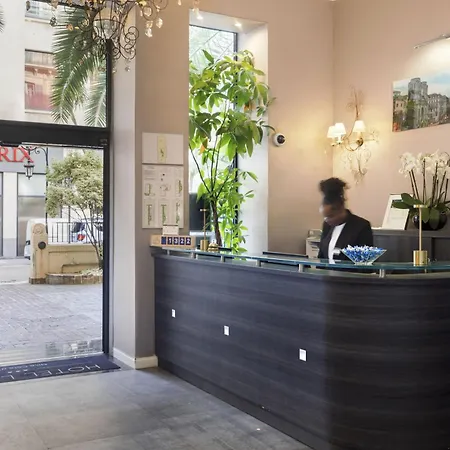 Hotel Western Lakmi 3*