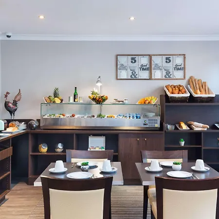 Western Lakmi Hotell 3*