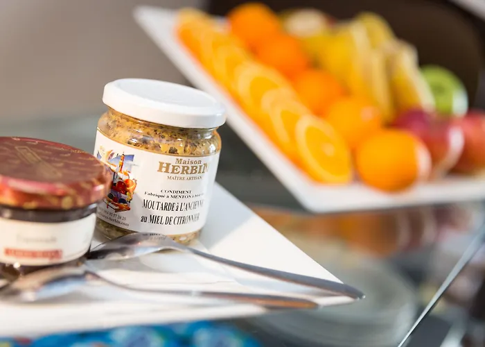 Western Lakmi 3* Nice